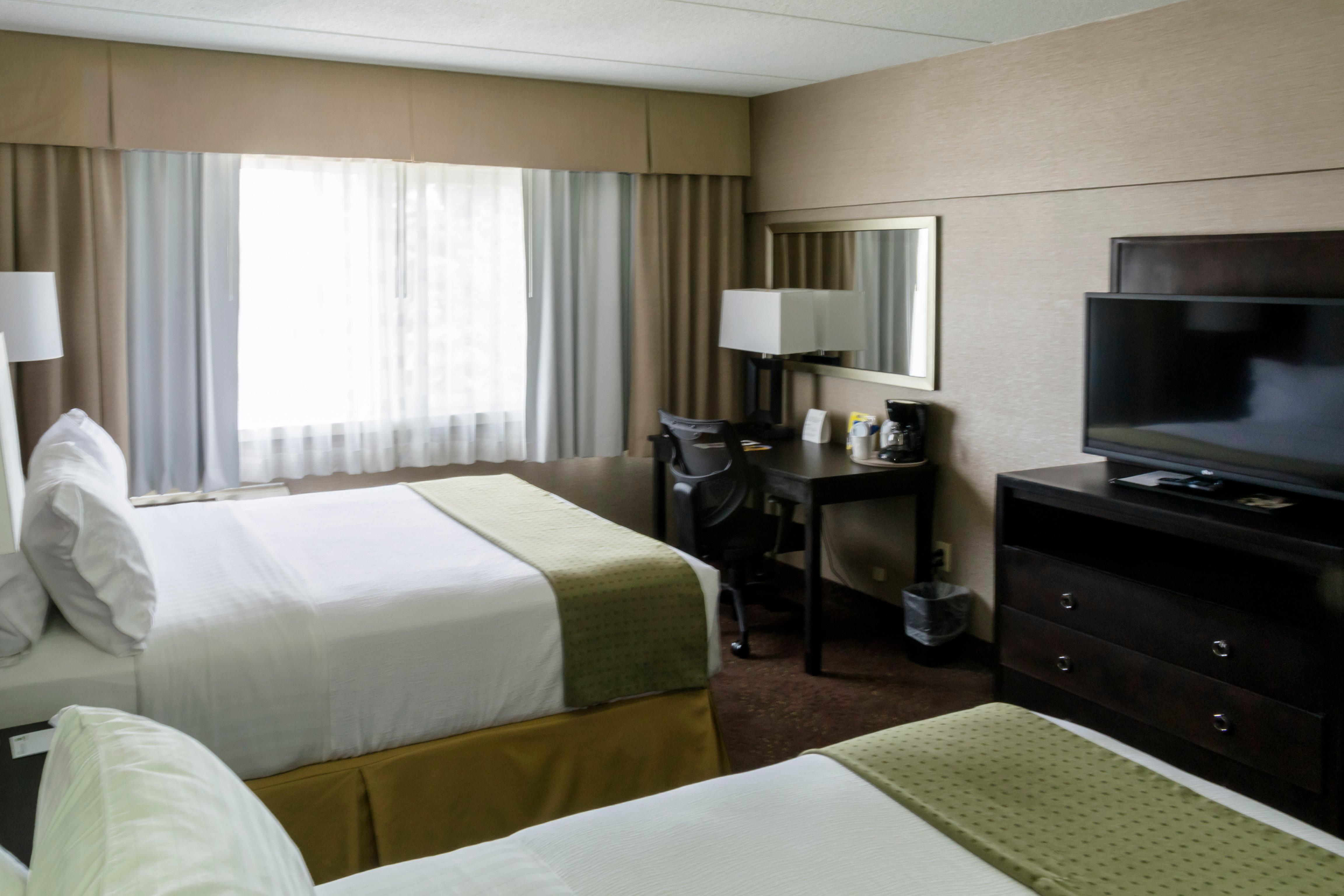 Holiday Inn Express Big Rapids, An Ihg Hotel Ngoại thất bức ảnh