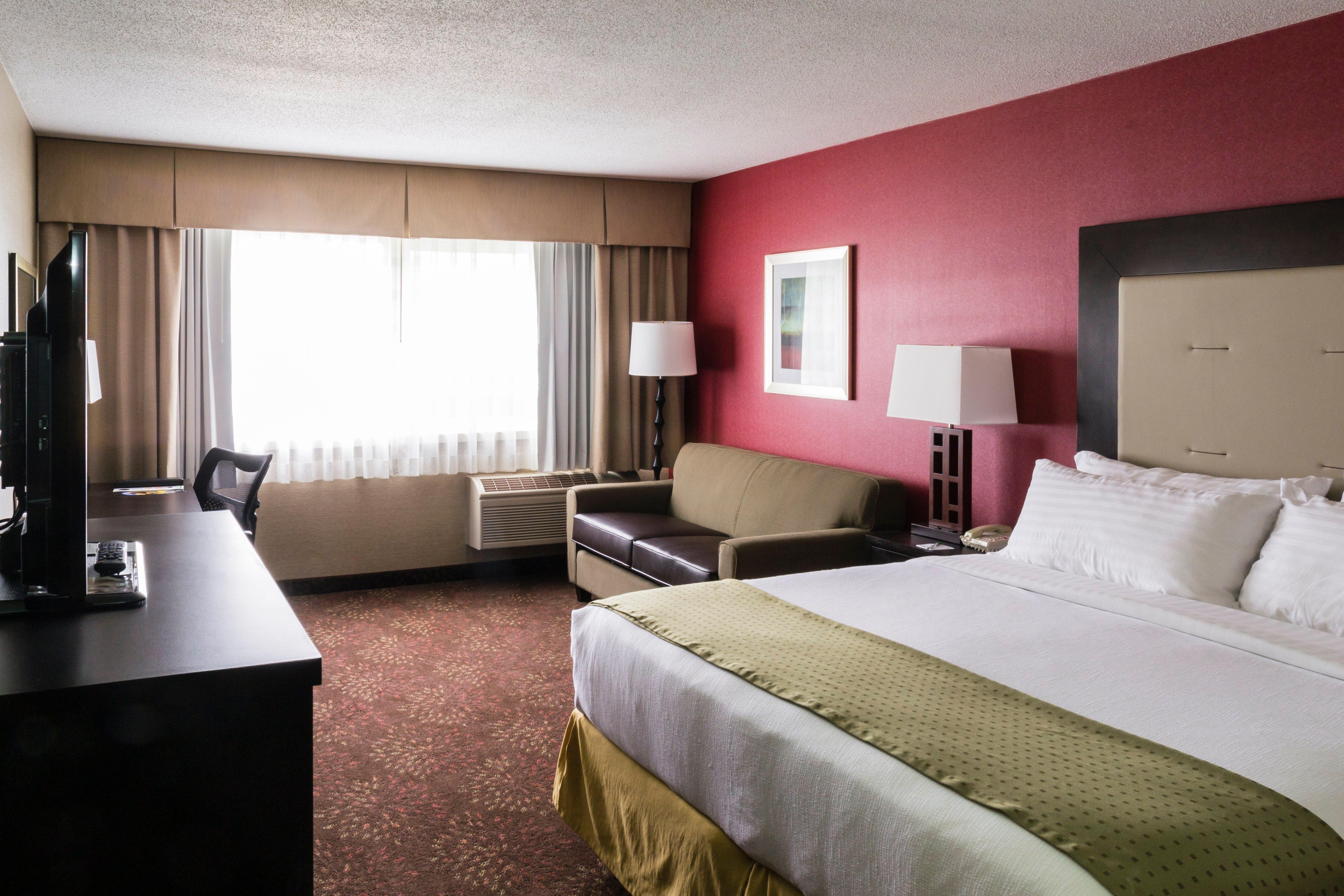 Holiday Inn Express Big Rapids, An Ihg Hotel Ngoại thất bức ảnh